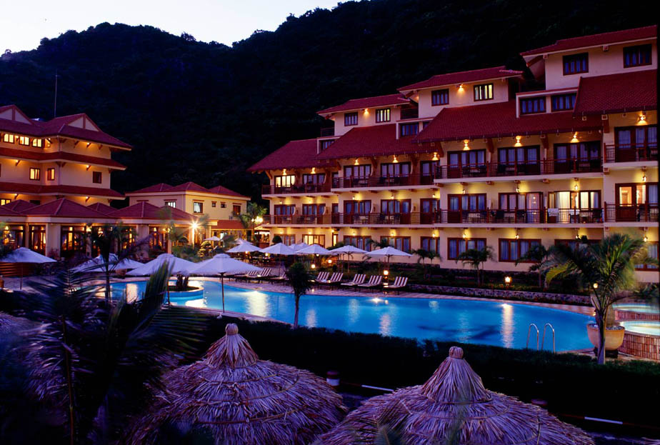 CAT BA ISLAND RESORT